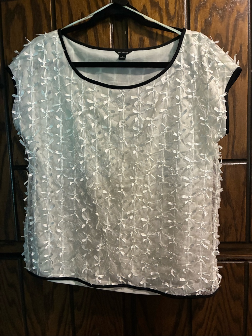 Ann Taylor White Textured Short Sleeve Blouse with Black Trim